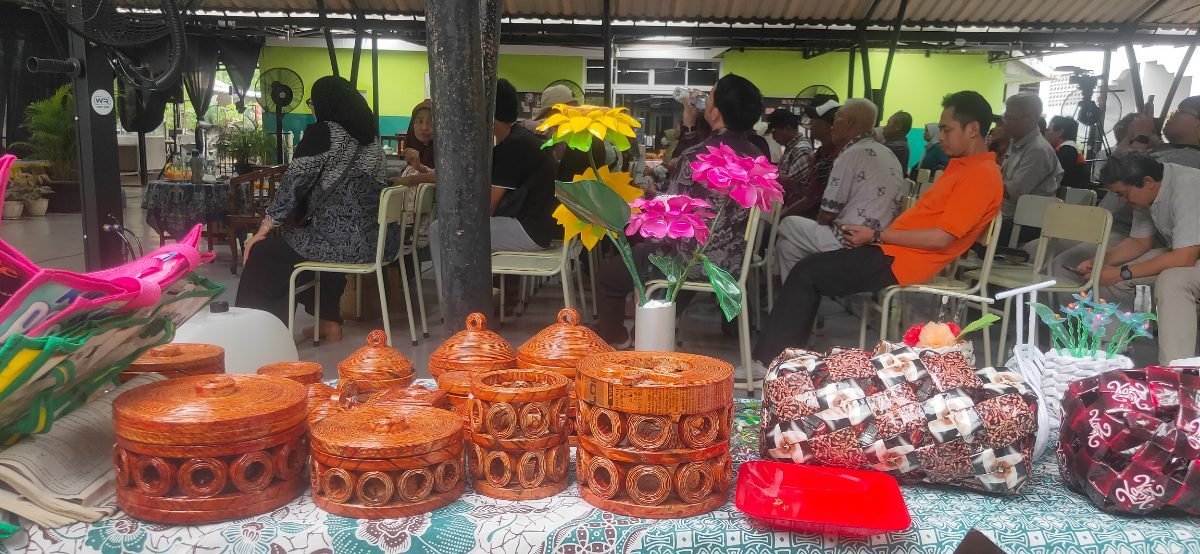 Tempat tisyu bulat